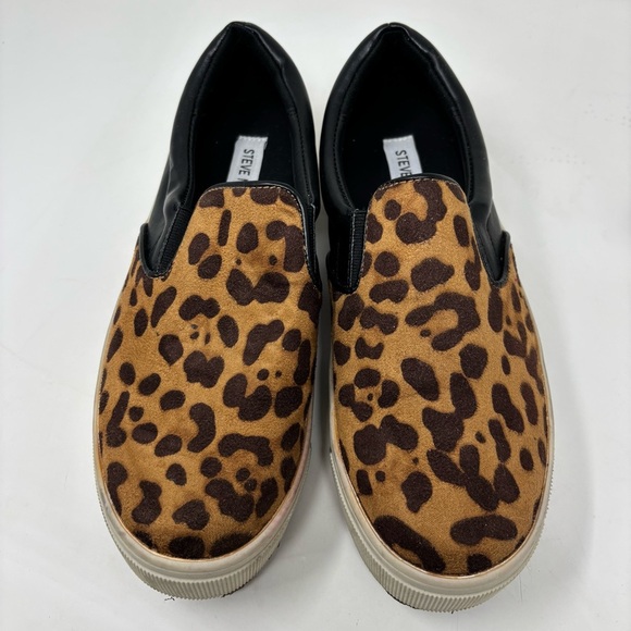 Steve Madden Leopard Print Slip-On Shoes - Picture 2 of 6